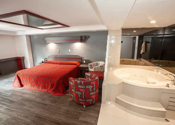 La Rosa - Solo Adultos 2* Mexico City